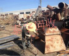 ���ո��ַ������